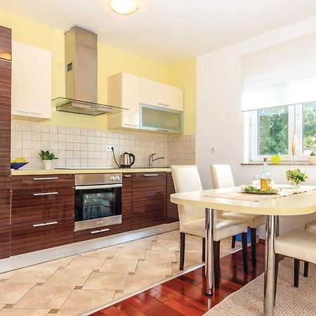 Apartment Sofia Crikvenica Bagian luar foto